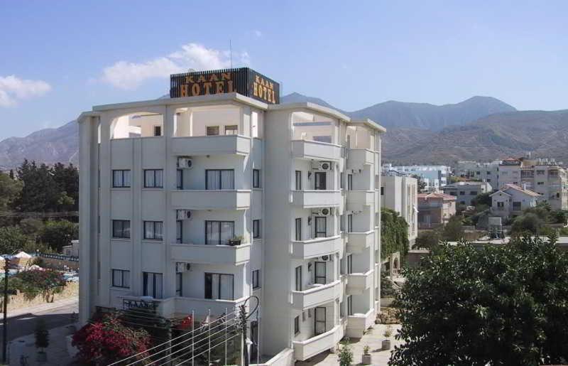 Kaan Hotel & Apartment Кирения Экстерьер фото